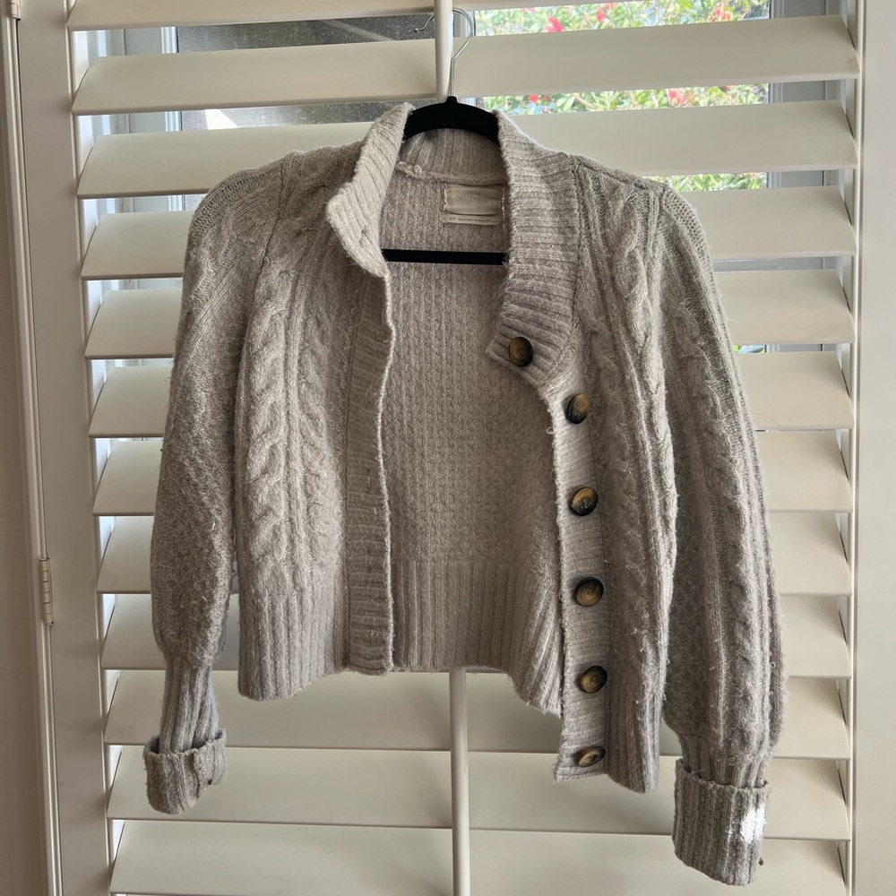 Light grey sweater with buttons #grey #sweater UO brand